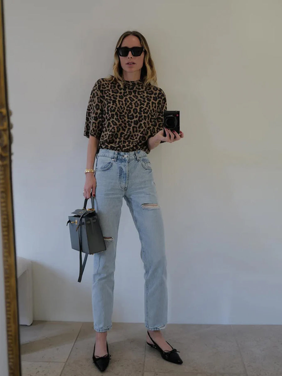 Avi Tee in Black/Brown Leopard