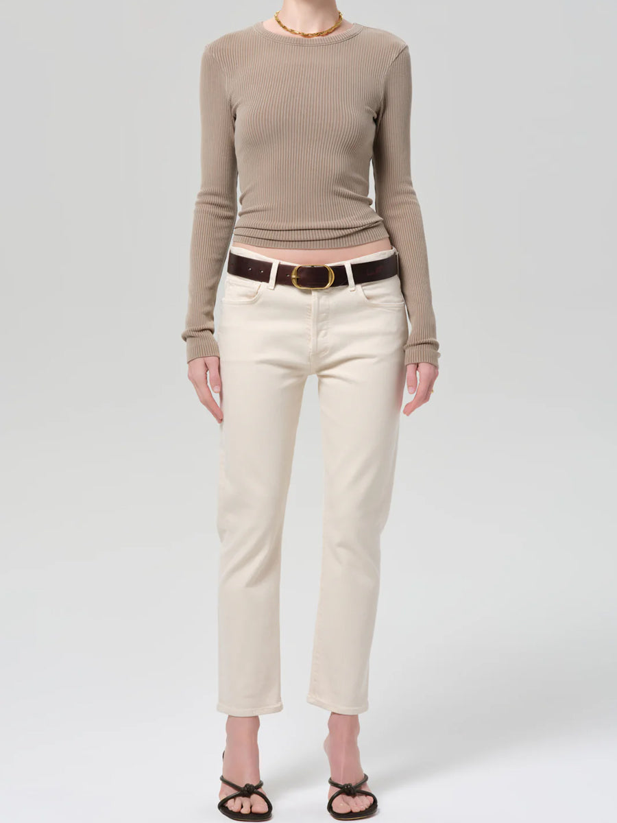 Bina Crewneck in Sandatlas