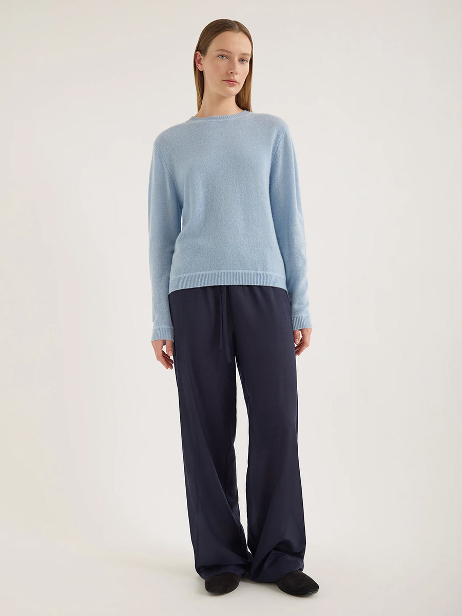 Bard Sweater in Washer Blue