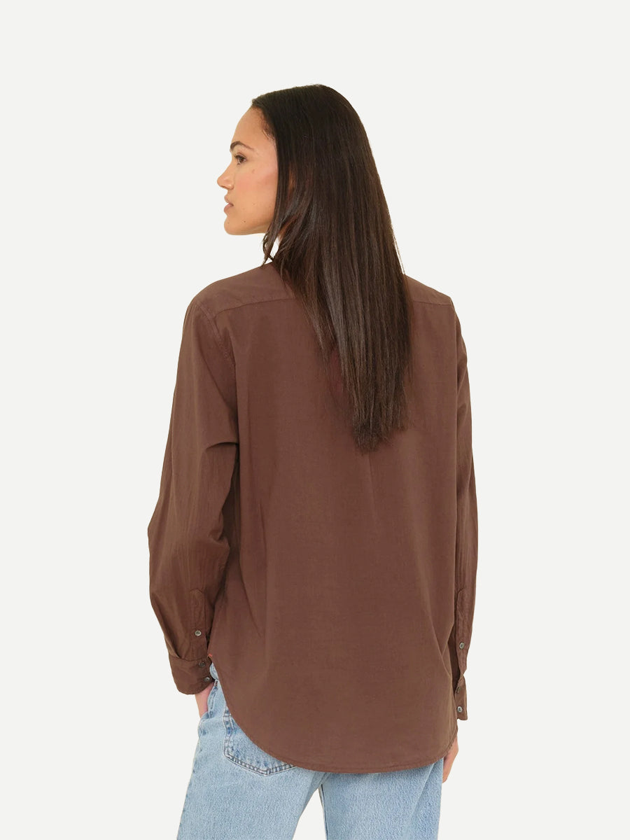 Xirena Beau Shirt in Stallion | Shop Now In-Store or Online, in Perth Western Australia