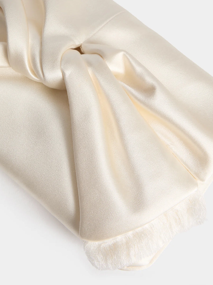 Anya Hindmarch Bow Clutch in Ivory