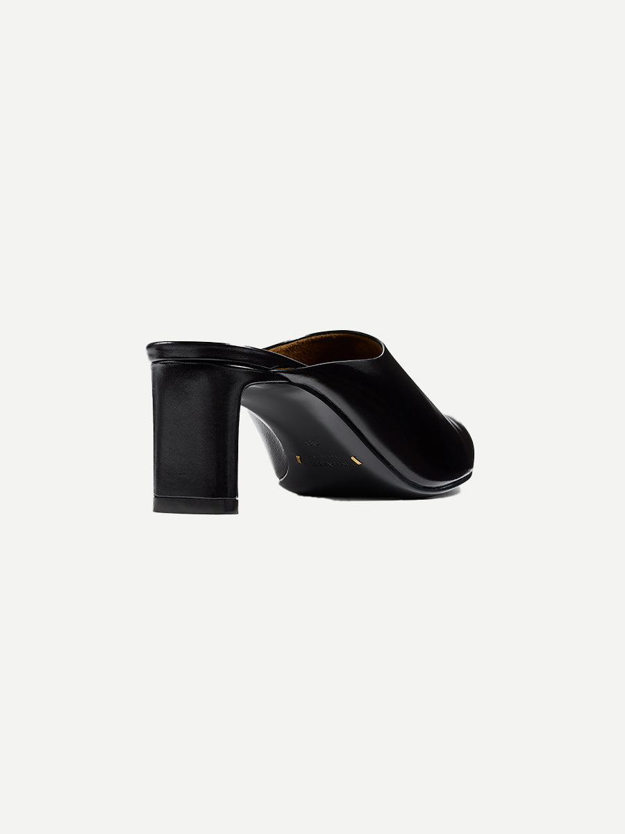 Khaite Colt Mule 50 in Black