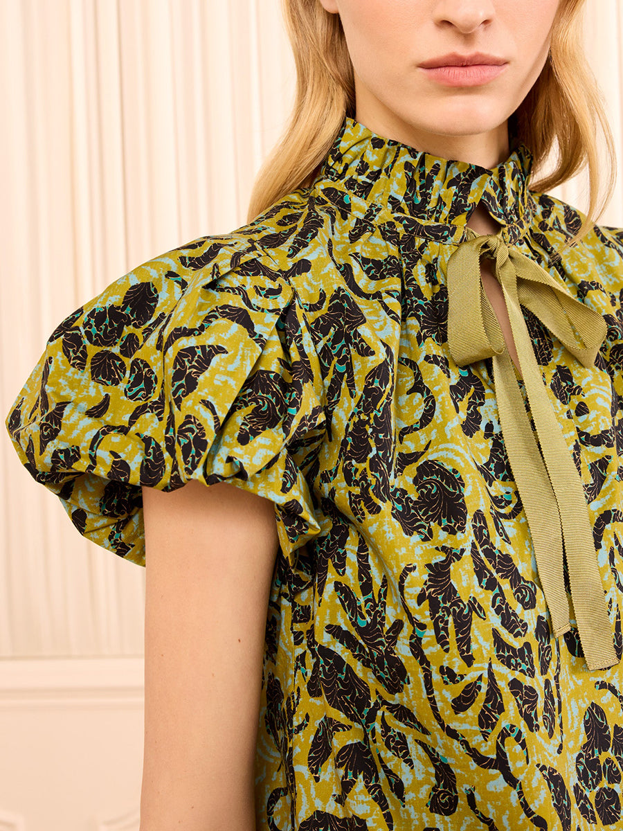 Estela Short Sleeve Top in Chartreuse