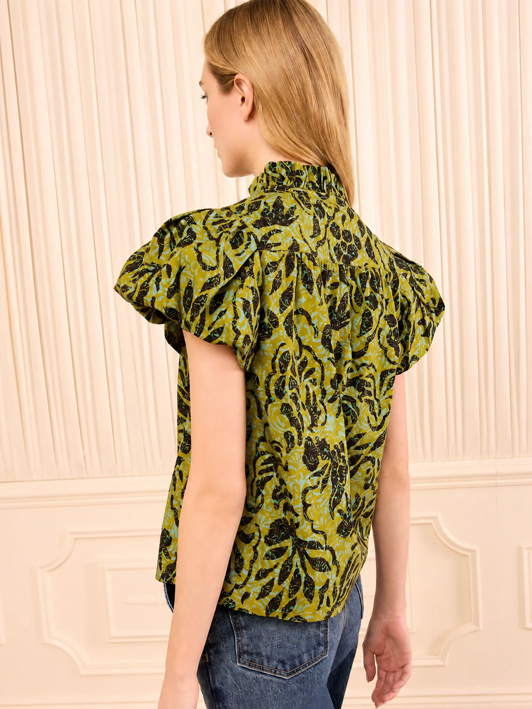 Estela Short Sleeve Top in Chartreuse