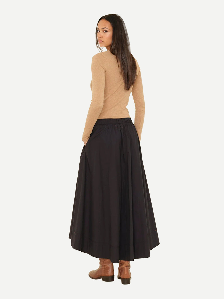 Xirena Gwynn Skirt in Black