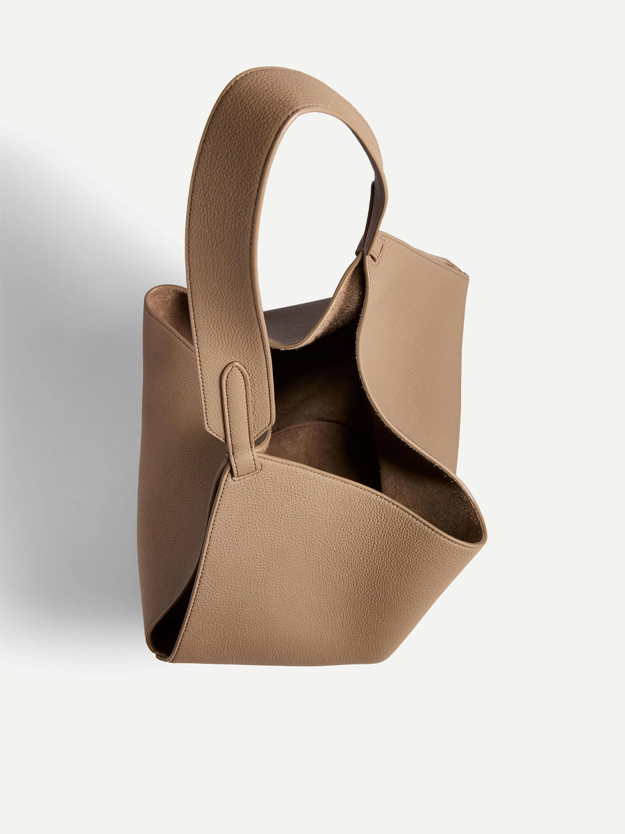 Lotus Small Tote in Mokka