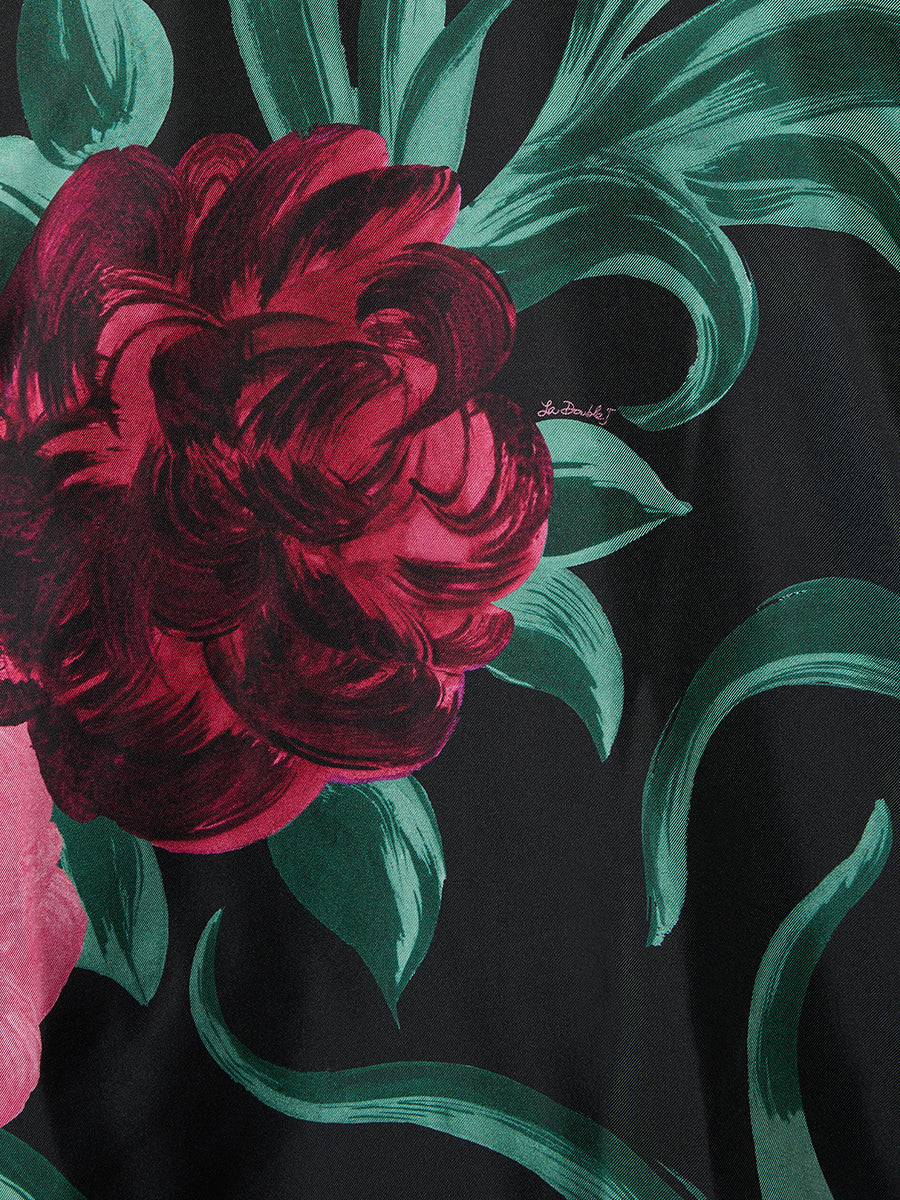 Make An Exit Top in Peony Black