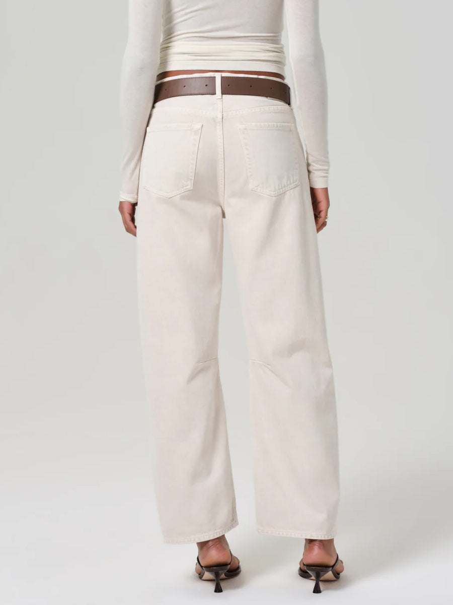 Miro Jean in Almondette