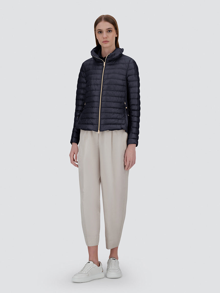 Ultralight Short Puffer in Navy