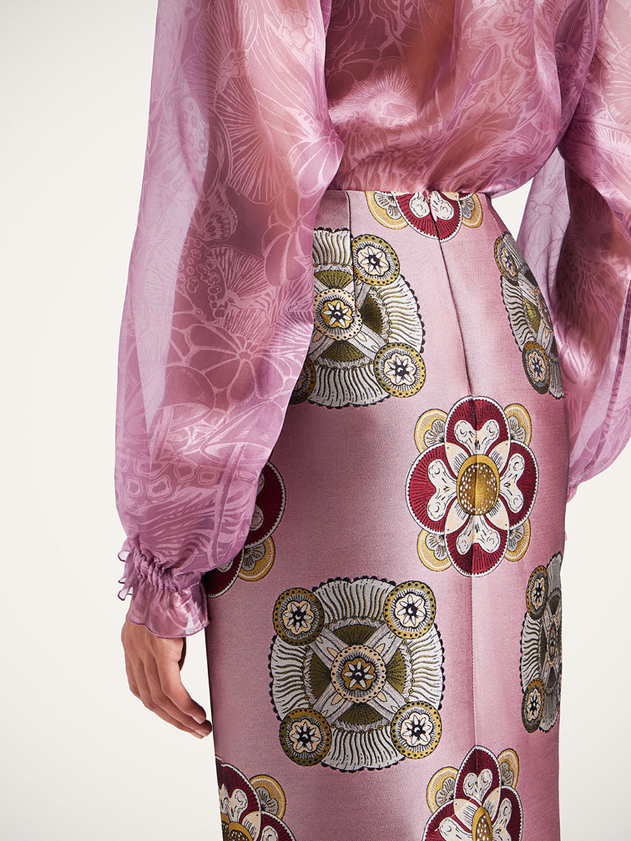 La DoubleJ Pencil Skirt in Nucleus Dusty Pink