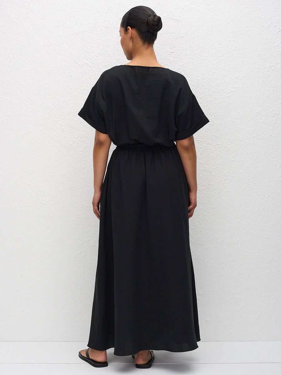 Matteau Relaxed Tee Midi Dress in Black