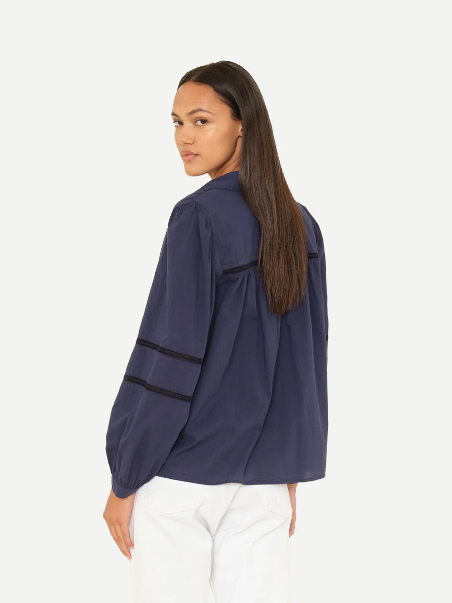 Xirena Renata Shirt in Navy
