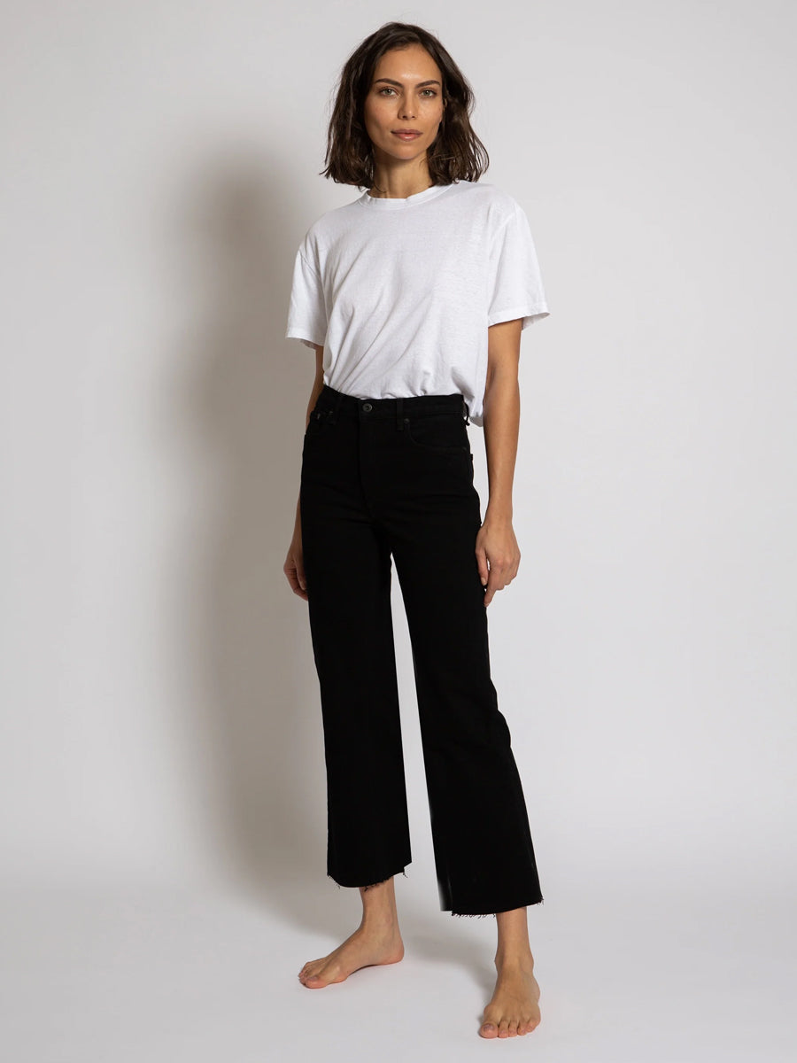 Askk NY Slim Crop in Black Resin