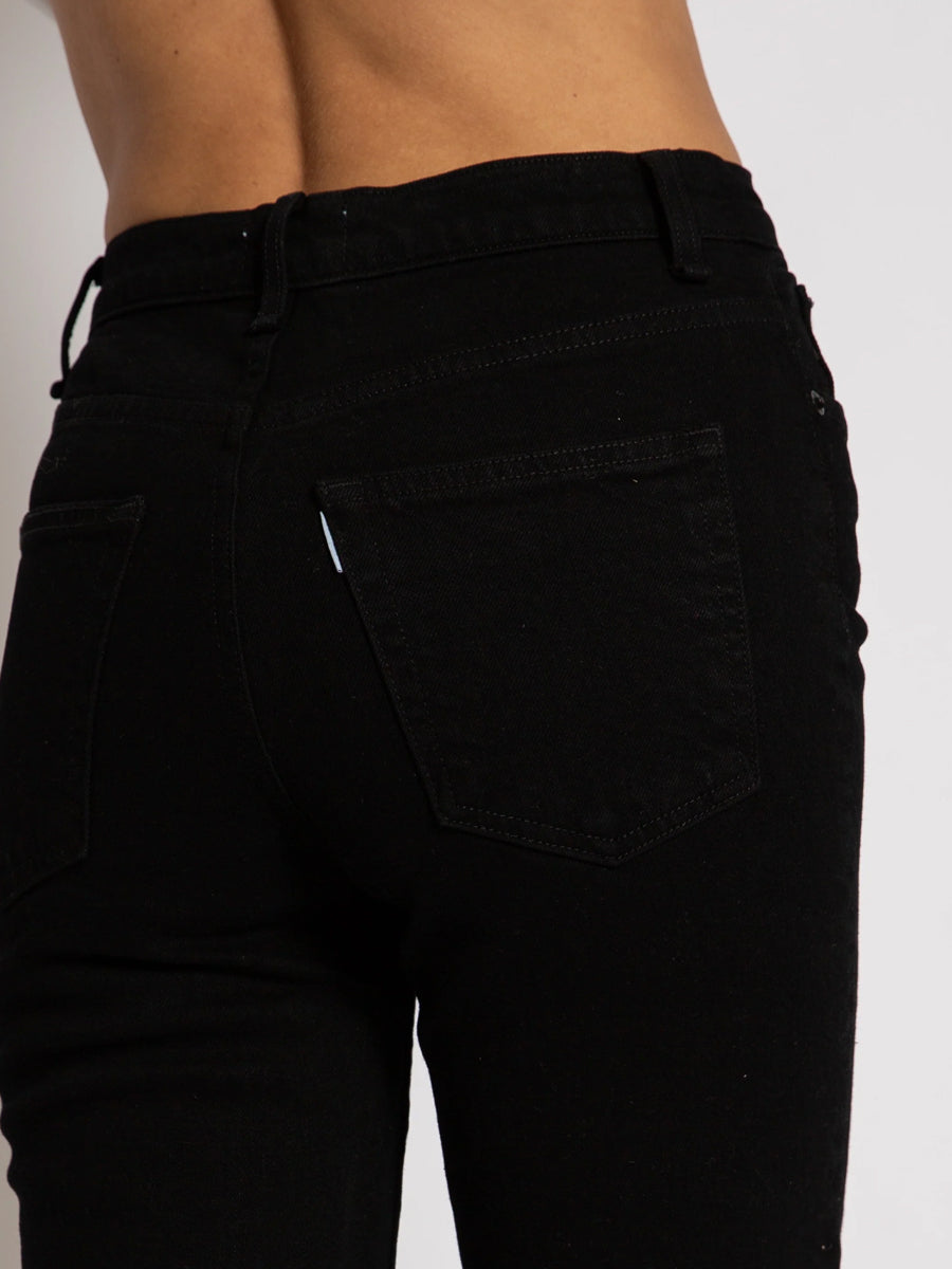 Slim Crop in Black Resin