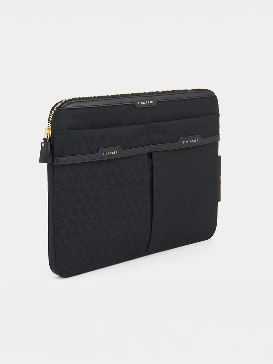 Tech Case in AH Logo Black