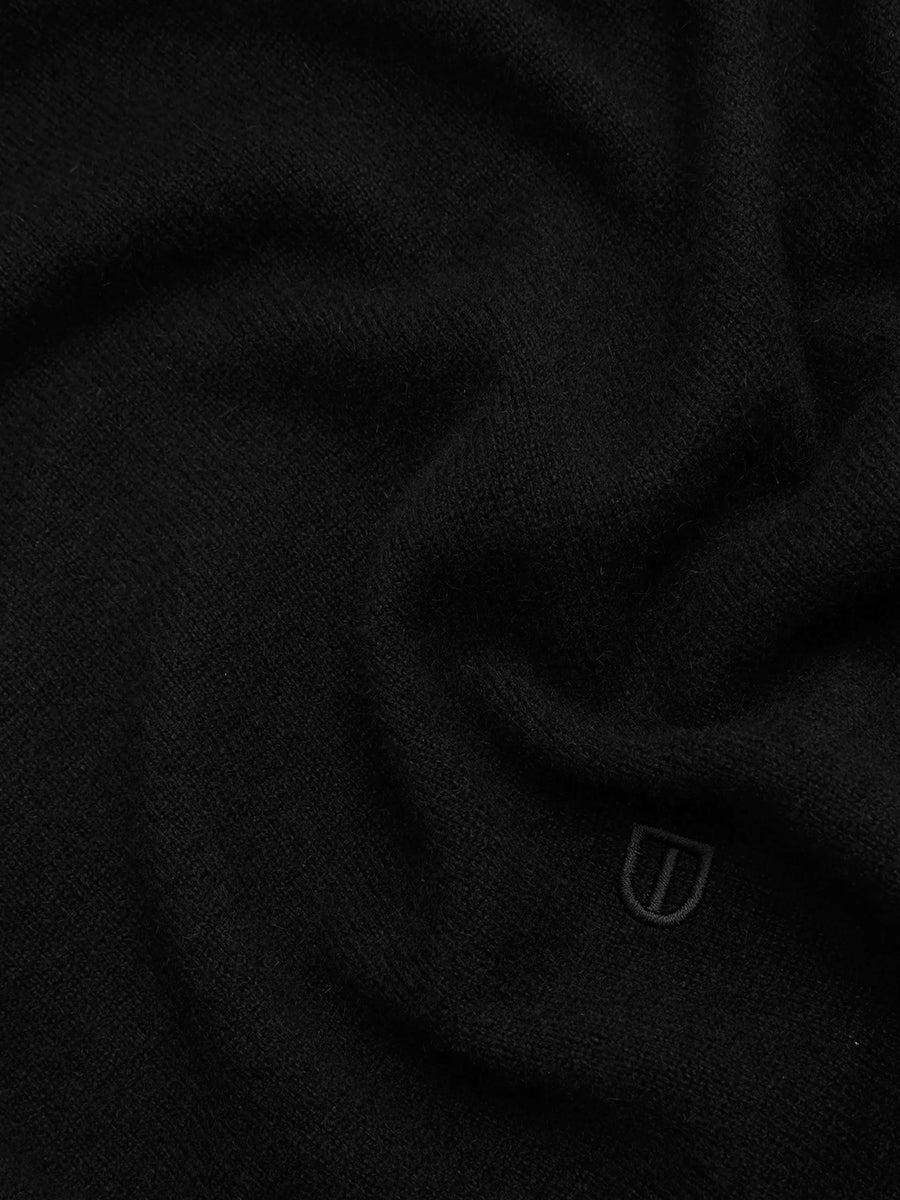 The Bandana in Black