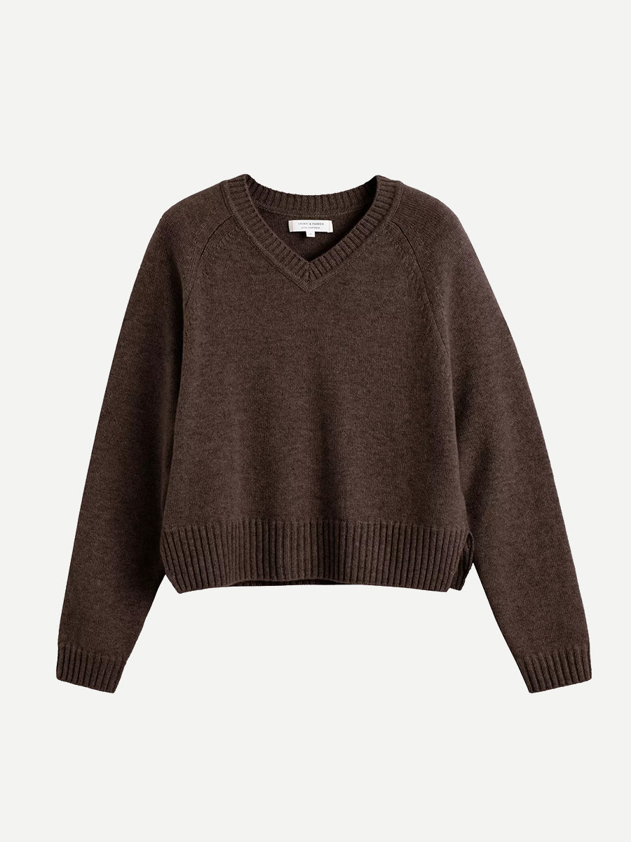 Chinti and Parker V-Neck Sweater in Chocolate