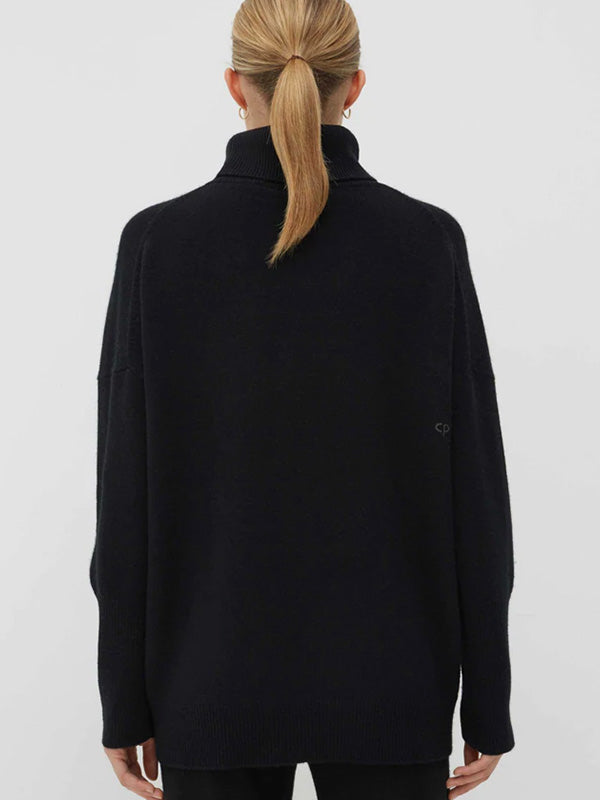 Chinti and Parker The Relaxed Polo in Black