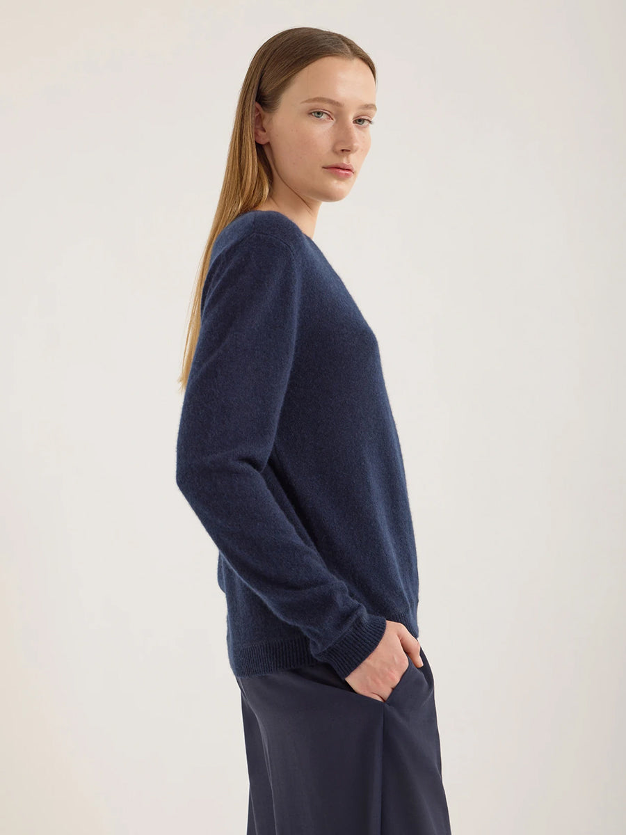 Bard Sweater in Loyal Navy