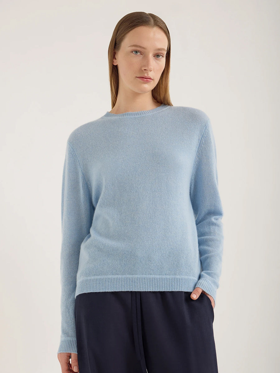 Bard Sweater in Washer Blue