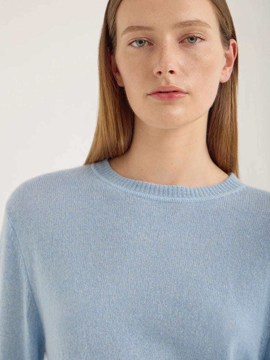 Bard Sweater in Washer Blue