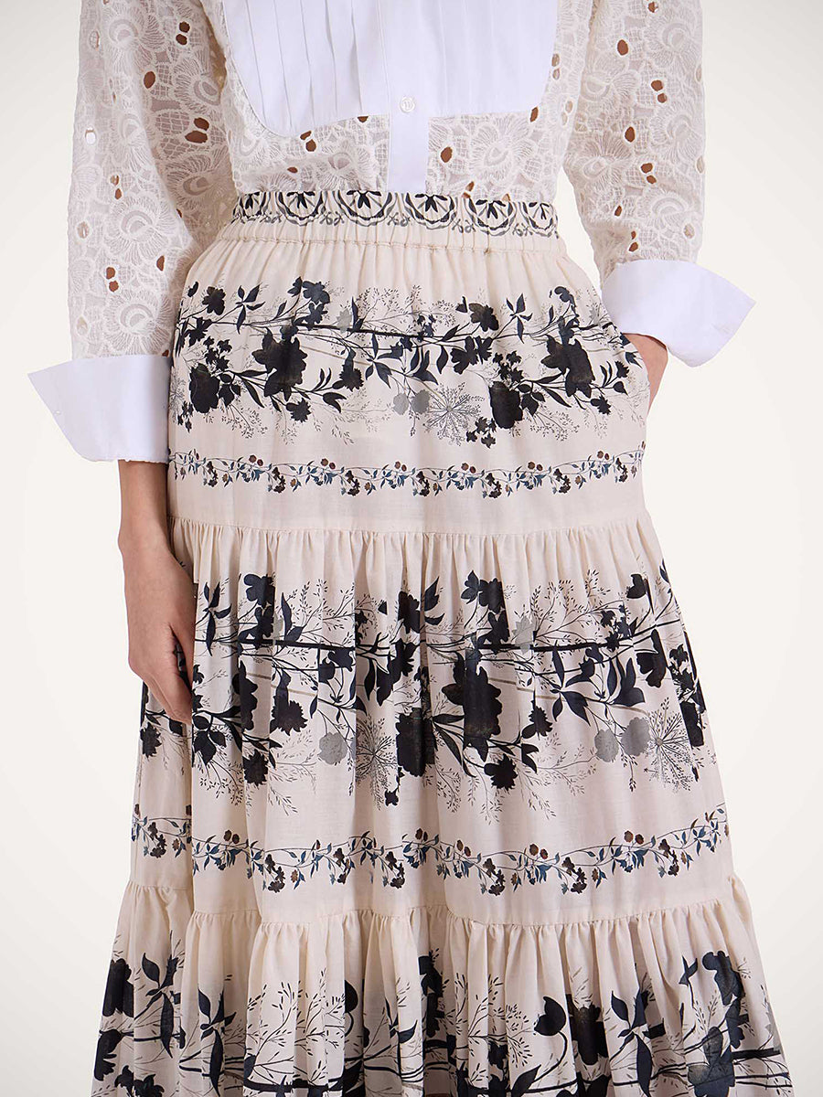 La DoubleJ Big Skirt in Stilo Placee