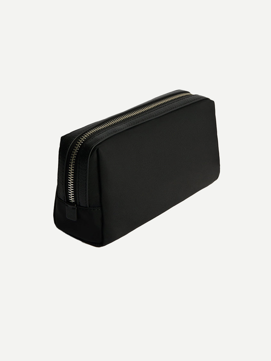 Cables & Chargers in Plain Black Nylon