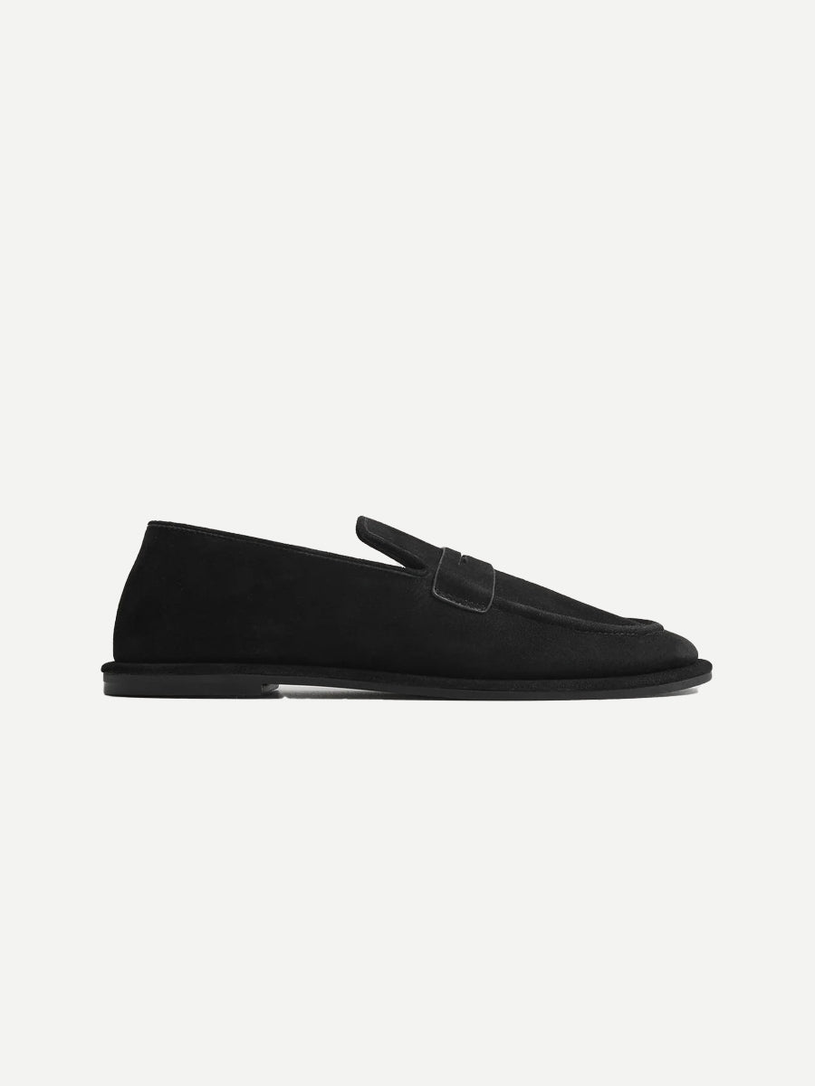 Clarence Loafer in Black Suede