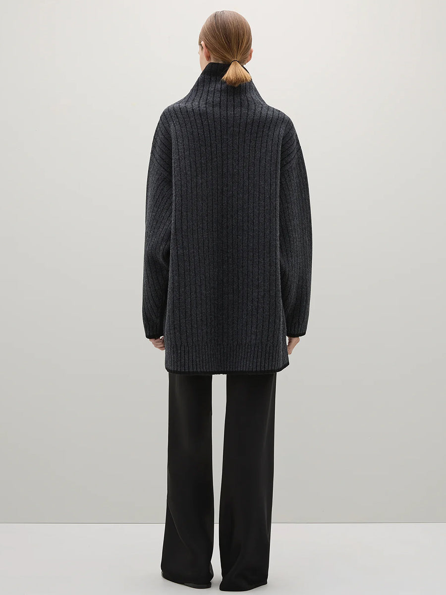 Clement Knit in Charcoal Black