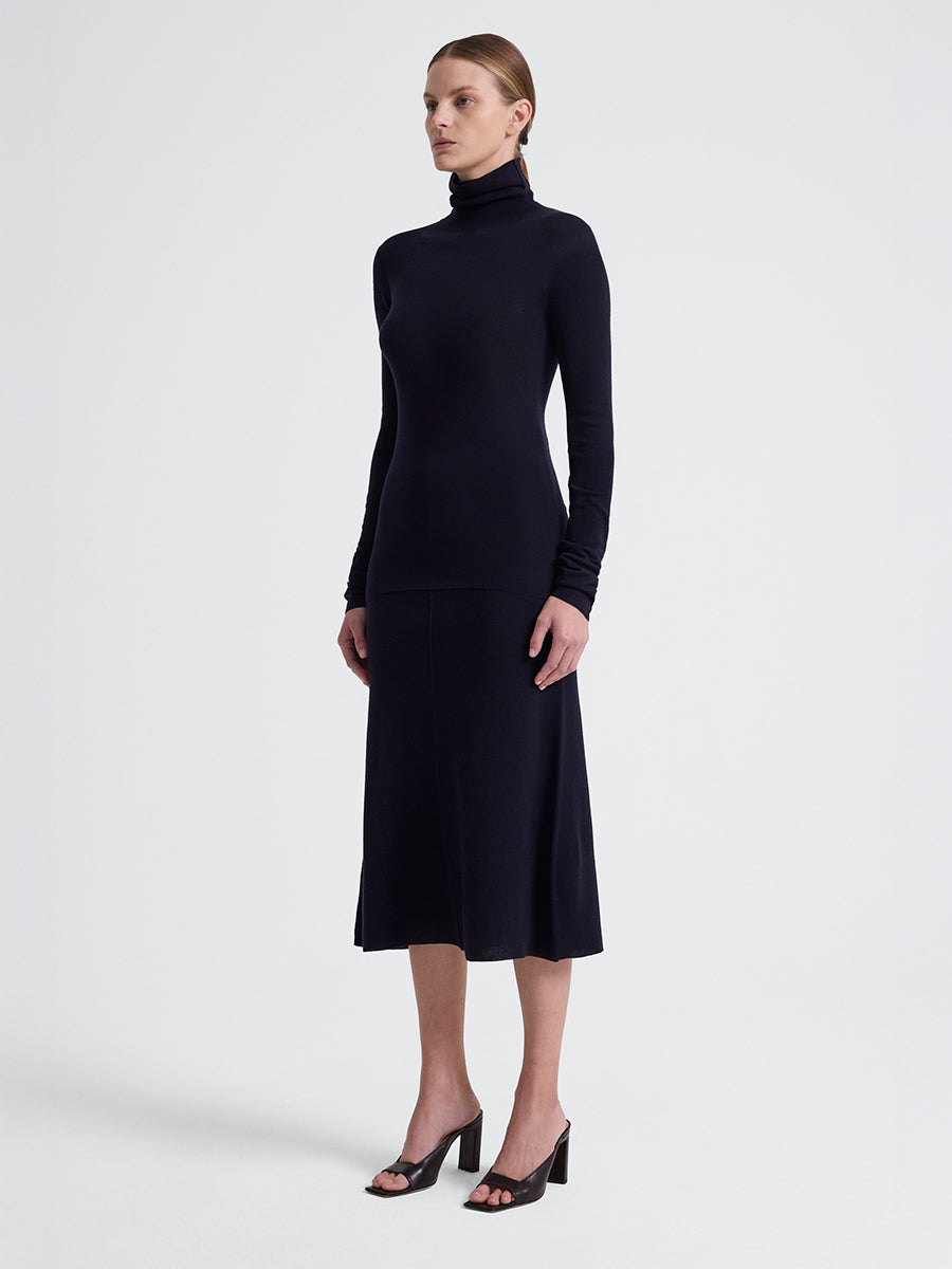 Cube Sweater in Darkest Navy