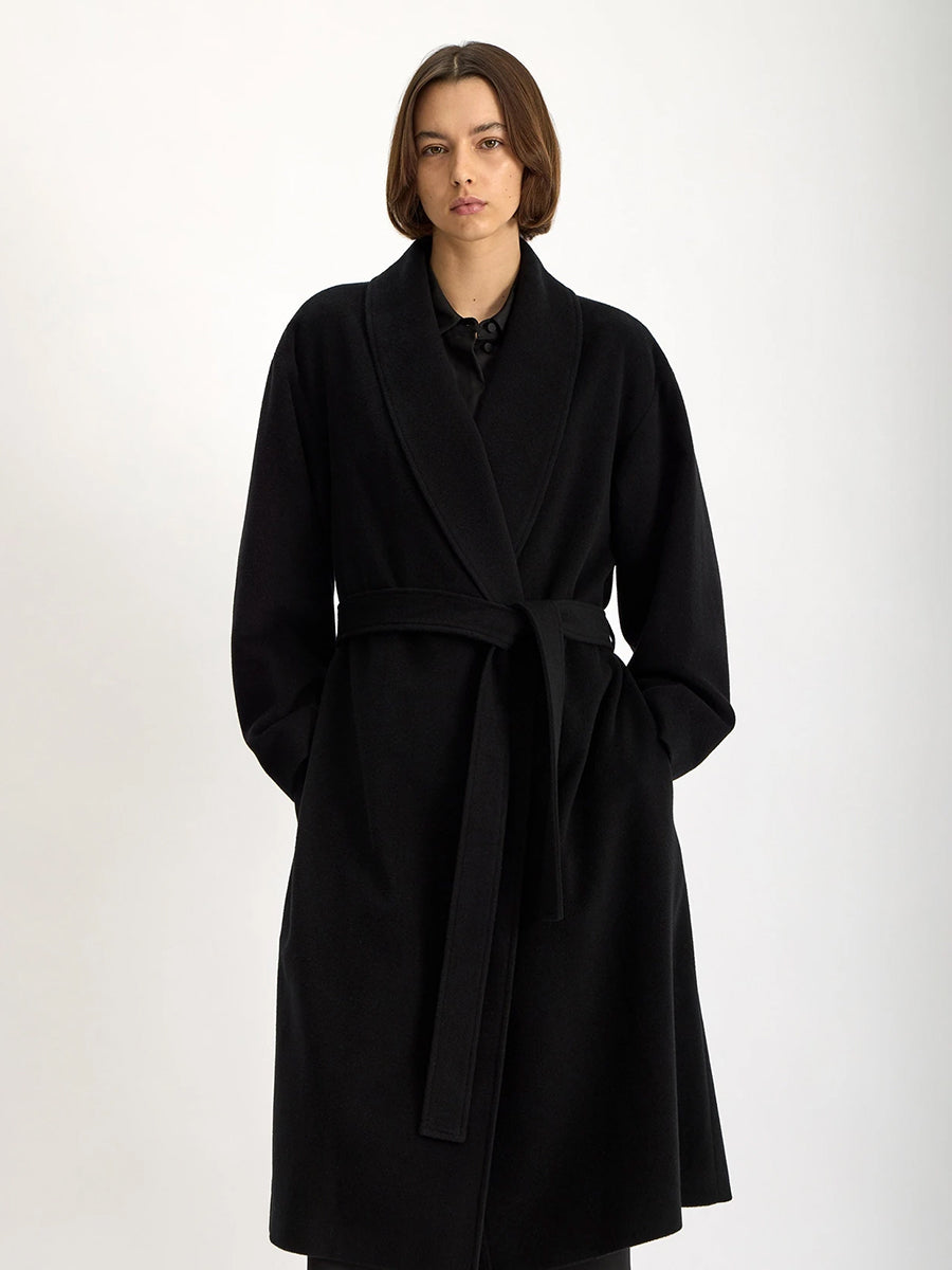 Eaze Coat in Black