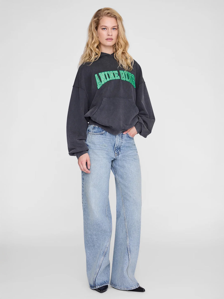 Harvey Sweatshirt in Washed Black