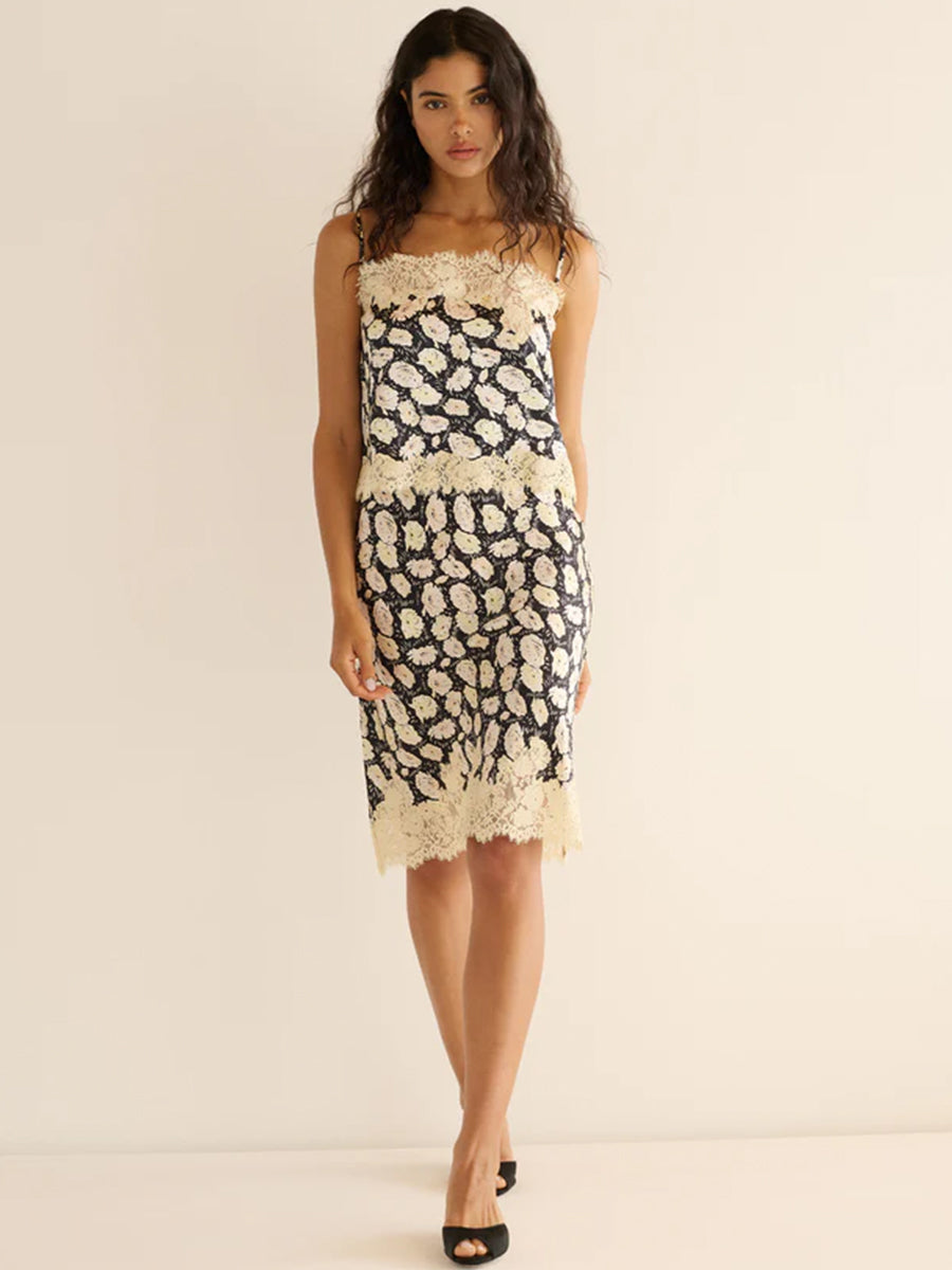 Doen Loure Top in Noir Fluer DAnemone
