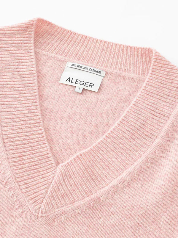 Aleger Cashmenre N.84 Cashmere Oversized V-neck in Rose