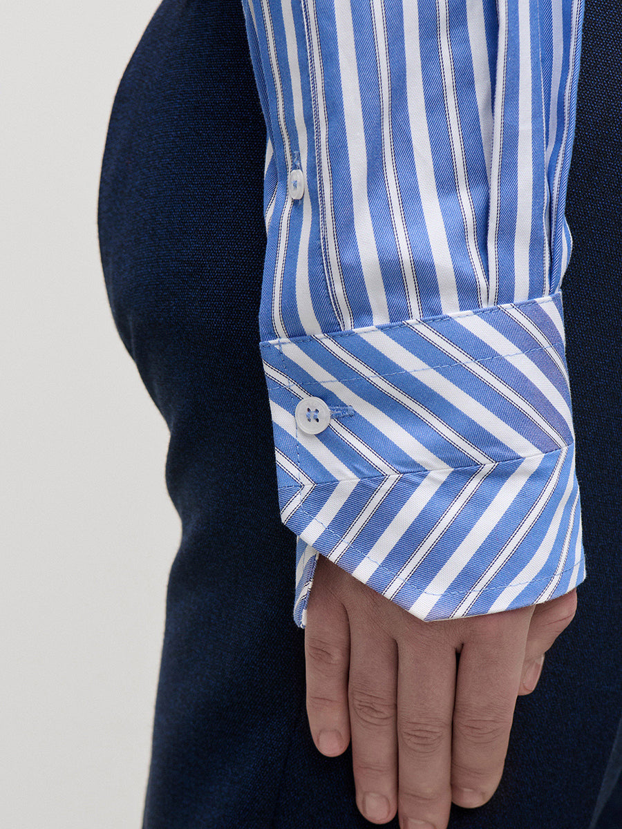 Pocket Detail Shirt in Blue/White