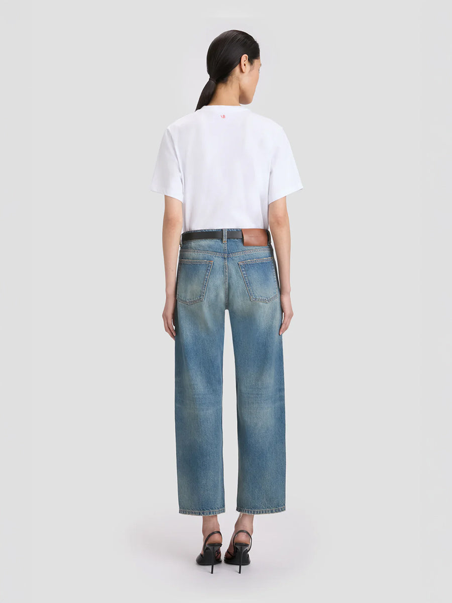 Slogan Tee Chic No in White