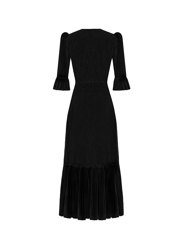 The Vampires Wife | The 3/4 Length Festival Dress in Black