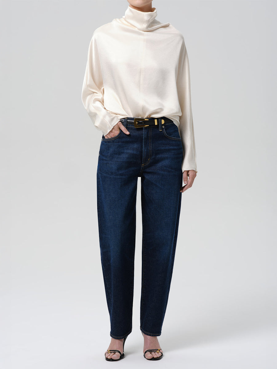 Taper Jean in Aries