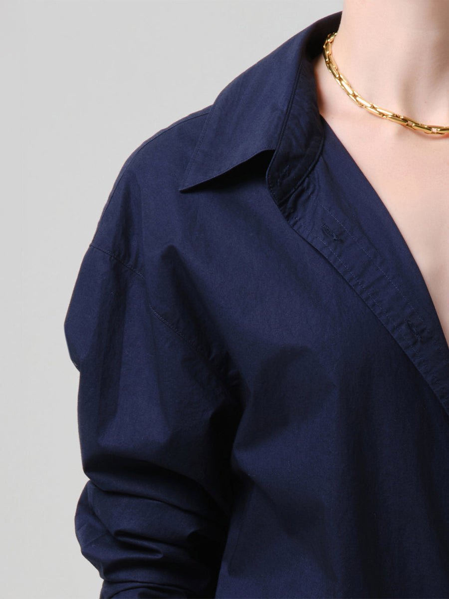 Thea Boyfriend Shirt in Navy