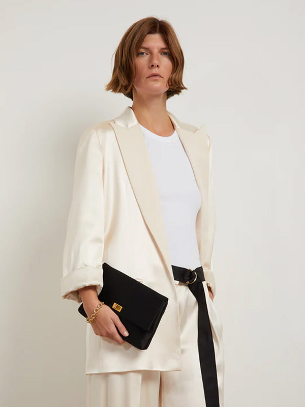 Anya Hindmarch | Valorie Clutch in Black