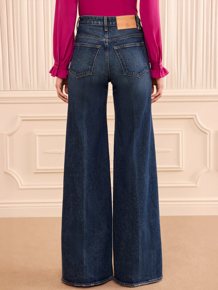 The Stretch Valory Flare Jean in Nile