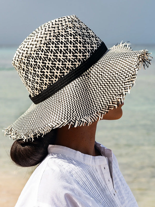 Le Hat Ellie Hat in Black/White