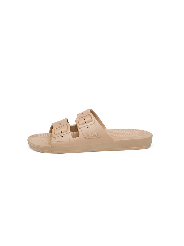 Freedom Moses Solid Slides in Sand
