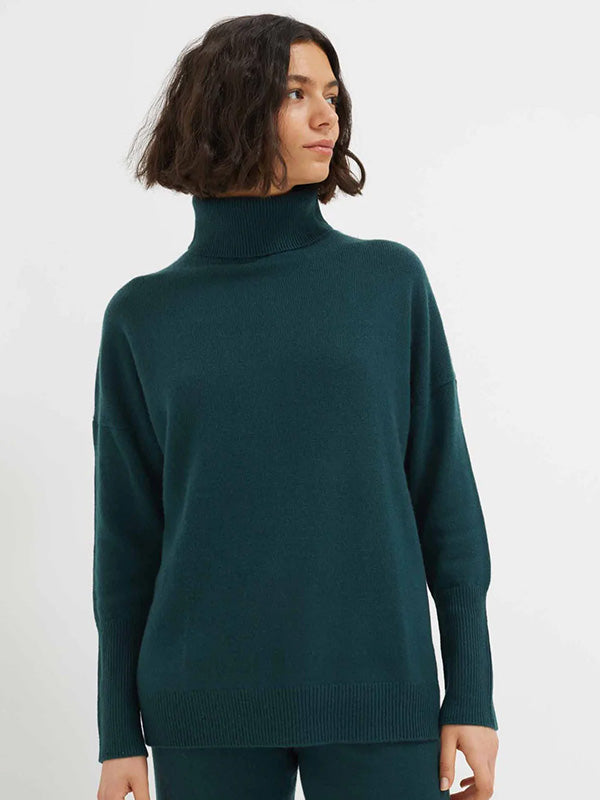 Chinti and Parker The Relaxed Polo in Bottle Green